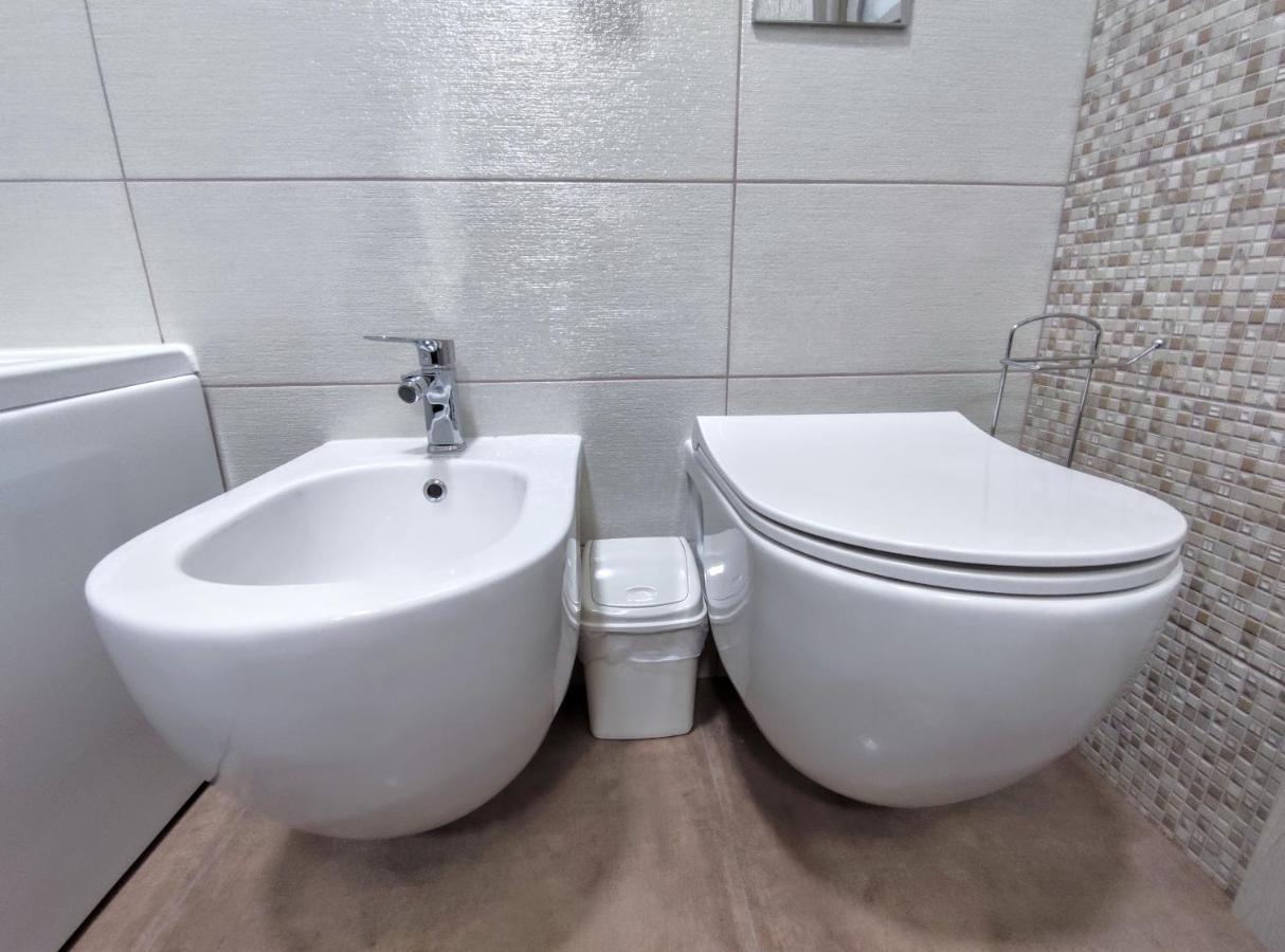 Apartamento "Well-Being" Popular Among Business Person Leópolis Exterior foto